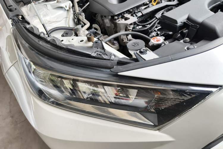 Used Toyota RAV4 2020 2.0L CVT 4x4 Trend Edition
