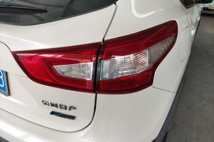 Used Nissan Qashqai 2017 2.0L CVT Smart Enjoyment Version China V Standard Right Rear Taillight
