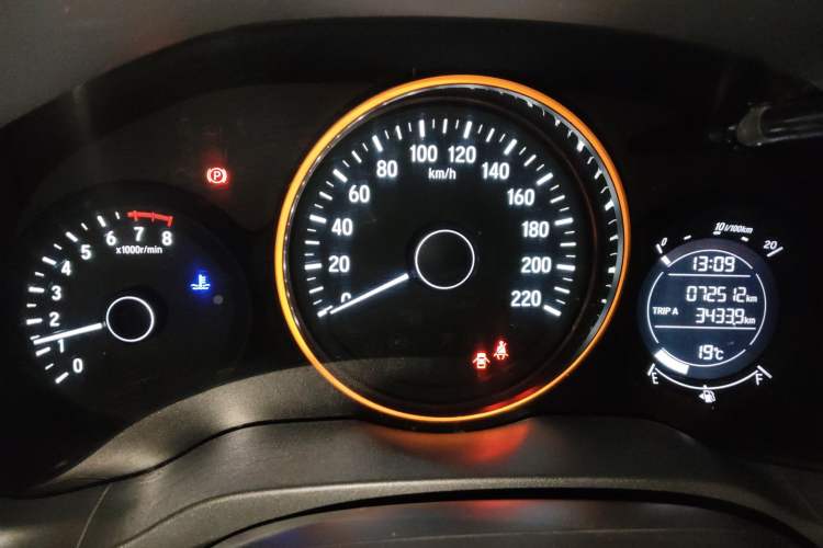 Used Honda Vezel 2017 1.5L manual two-wheel drive Comfort trim level