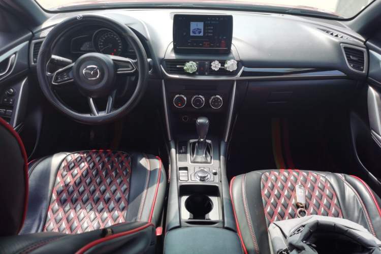 Used Mazda CX-4 2018 2.0L Automatic Two-Wheel Drive Blue Sky Dynamic Version China V Standard