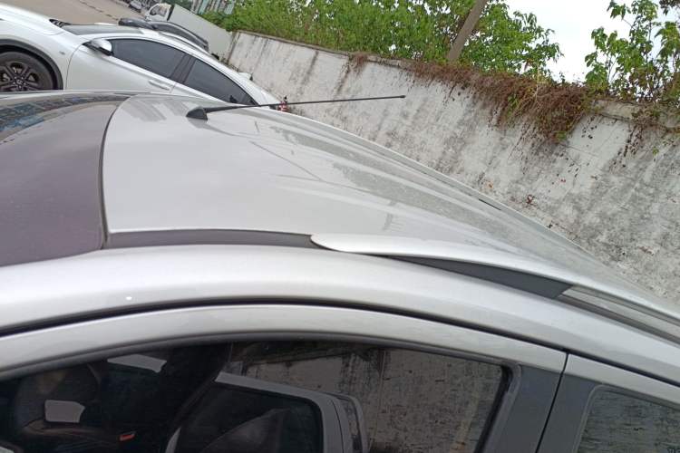 Used Venucia M50V 2019 1.6L CVT Luxury Edition