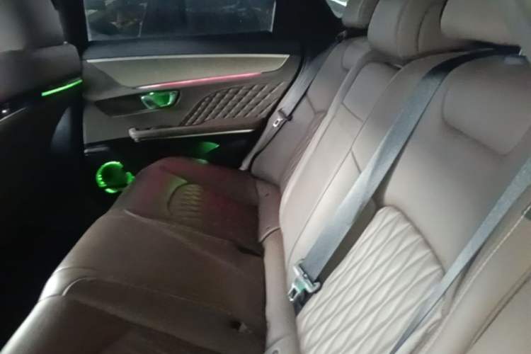 Used BYD Han 2022 DM-i 121KM Prestige Model
