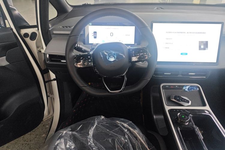 Used Hycan Z03 2022 510 km Range Trendy Cool Version 160 kW 61.13 kWh
