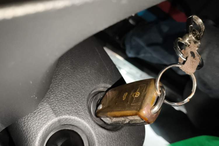 Used Volkswagen Santana 2015 1.6L Automatic Fashion Edition Vehicle Key