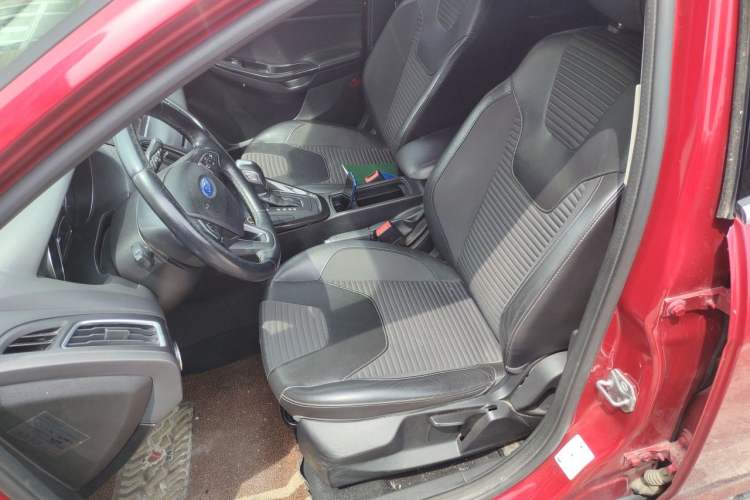 Used Ford Focus 2015 Hatchback EcoBoost 180 Automatic Elite Model