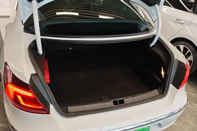 Used Volkswagen FAW-Volkswagen CC 2018 1.8TSI Luxury Model