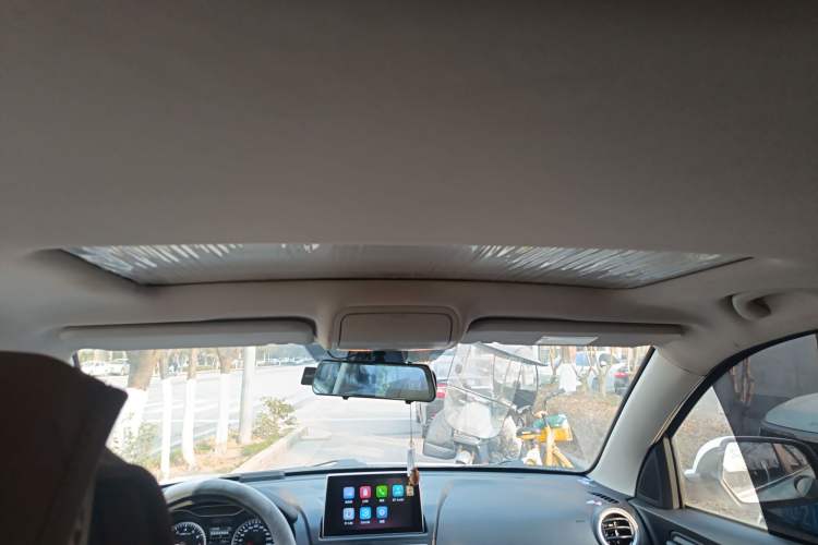 Used Bestune X40 2019 1.6L Automatic Luxury Edition China VI Headliner