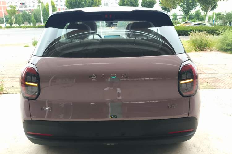 Used AION UT 2025 330 Starlight Edition