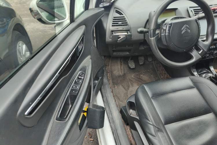 Used Citroen C-Quatre 2013 Sedan 1.6L Manual - Prestige Model Driver Seat