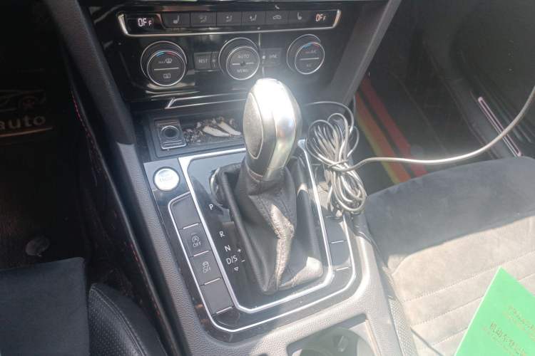 Used Volkswagen Magotan 2017 330TSI DSG Luxury Model
