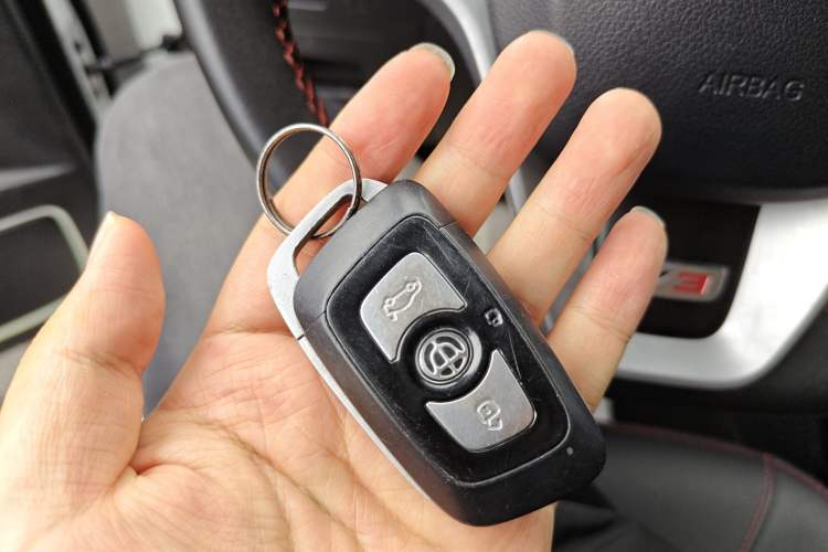 Used Brilliance V3 2016 1.5L Manual Smart Version