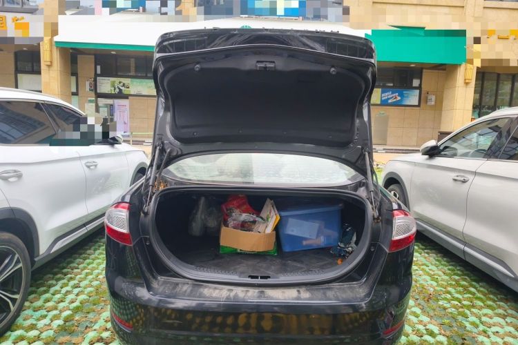 Used Ford Mondeo 2011 2.3L Fashion Edition
