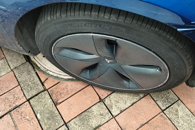 Used Tesla Model 3 2019 Long-Range All-Wheel-Drive Version