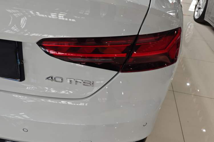 Used Audi A5 2024 Sportback 40 TFSI Fashionable and Dynamic Model
