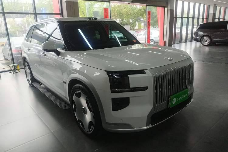 Used Zeekr 9X 2025 Ultra Edition 70kWh Front Right 45 Deg