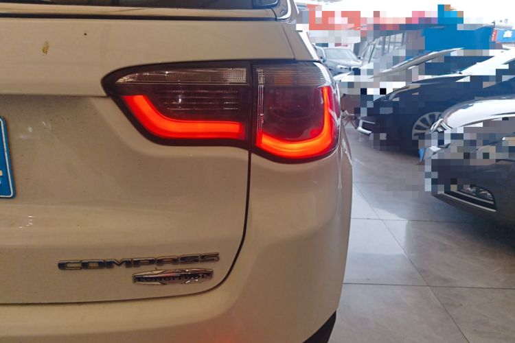 Used Jeep Compass 2017 200T Automatic Family Edition Right Rear Taillight