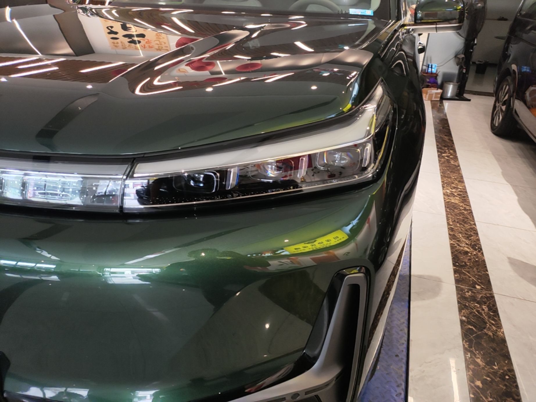 Geely Galaxy M9 2025 Model 210km Four-Wheel-Drive Leading Edition — снимка 8