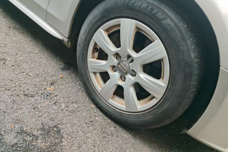 Used Audi A4L 2011 2.0 TFSI Comfort Model