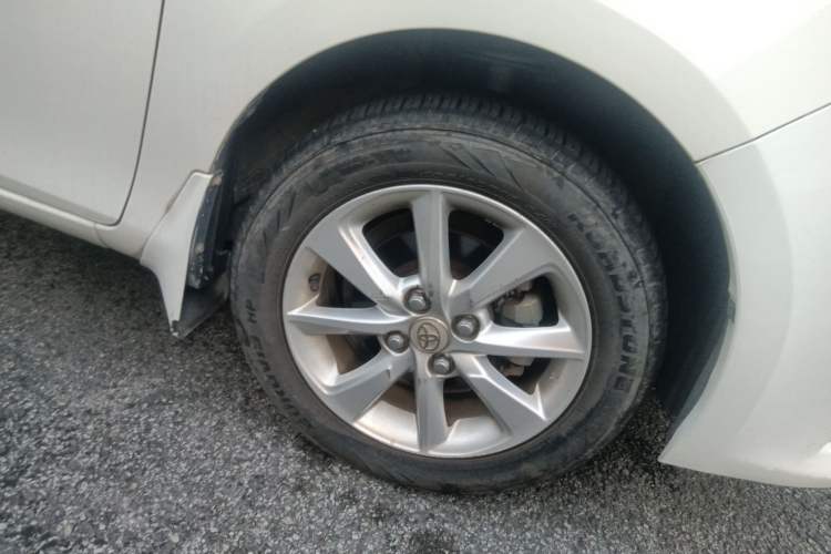 Used Toyota YARiS L Zhi Xuan 2015 1.5E Automatic Charm Edition