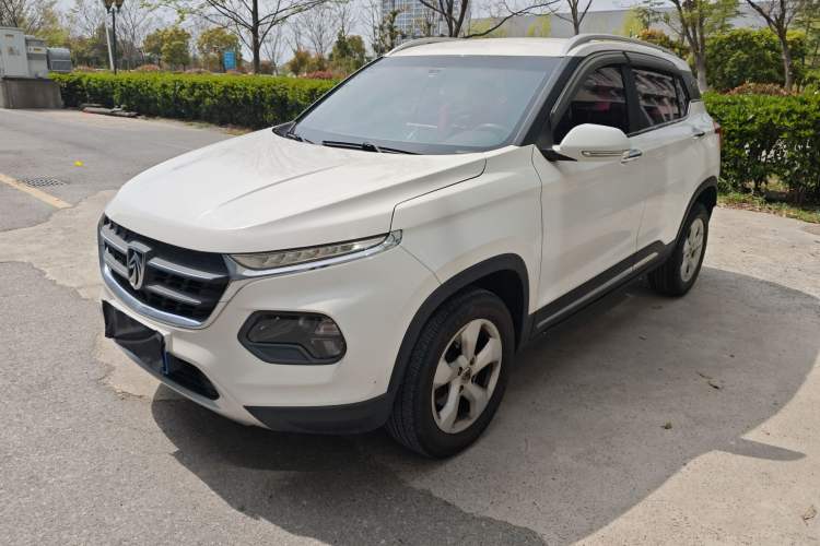Used Baojun 510 2017 1.5L Manual Fashion Model