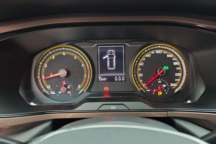 Used Volkswagen Tharu 2020 280TSI Two-Wheel Drive Luxury Edition China VI Standard
