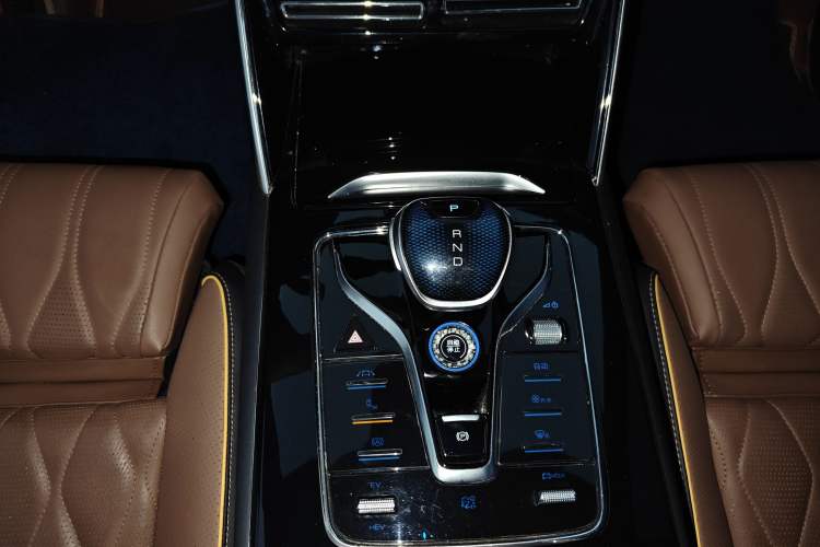 Used BYD Tang New Energy 2021 DM-i 112KM Prestige Model Gear Lever