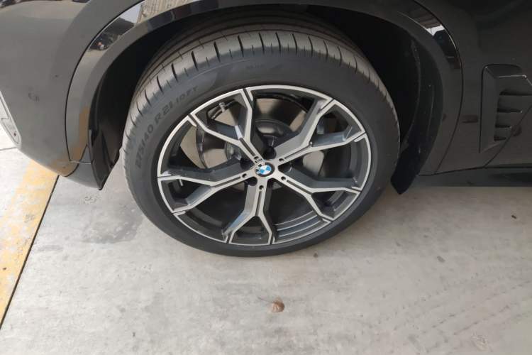Used BMW X5 2026 Model, xDrive 30Li Prestige M Sport Night Package