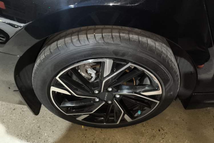 Used Lynk & Co 03 2023 1.5TD DCT JingPro