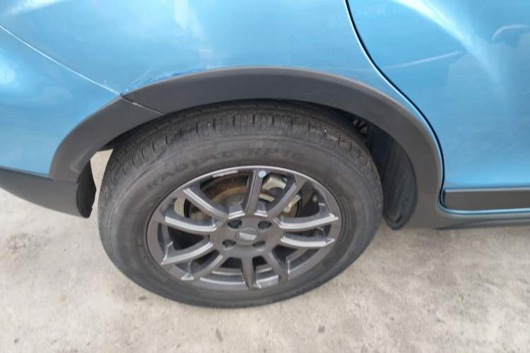 Used Geely Auto Vision X3 2021 PRO 1.5L Manual Elite Model Right Rear Wheel Hub