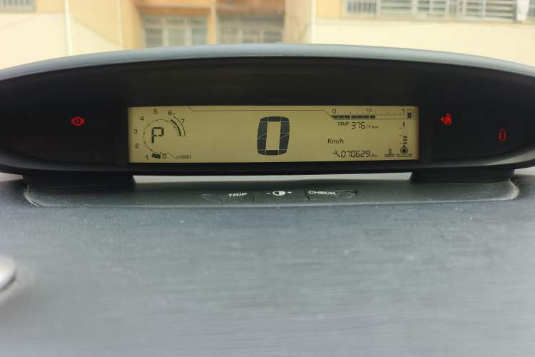 Used Citroen C-Quatre 2011 Sedan 1.6L Automatic Fashion Edition Instrument Cluster