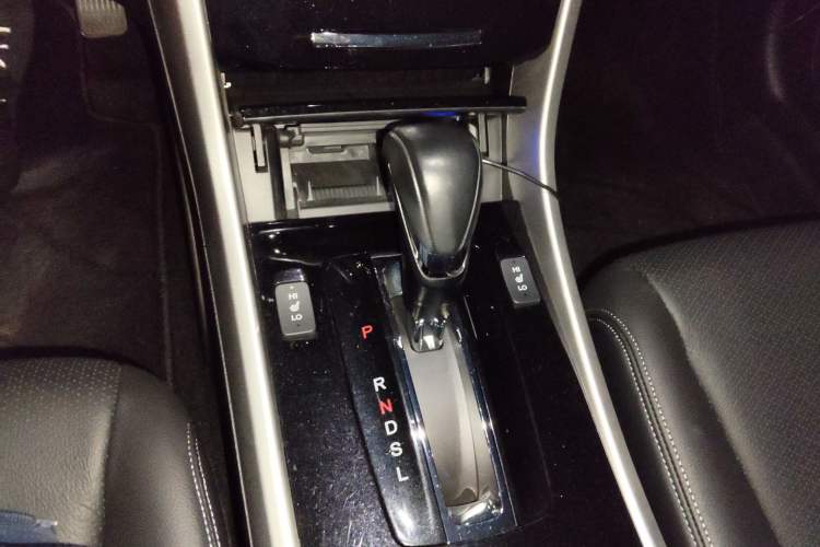 Used Honda Accord 2016 2.0L Elite Edition
