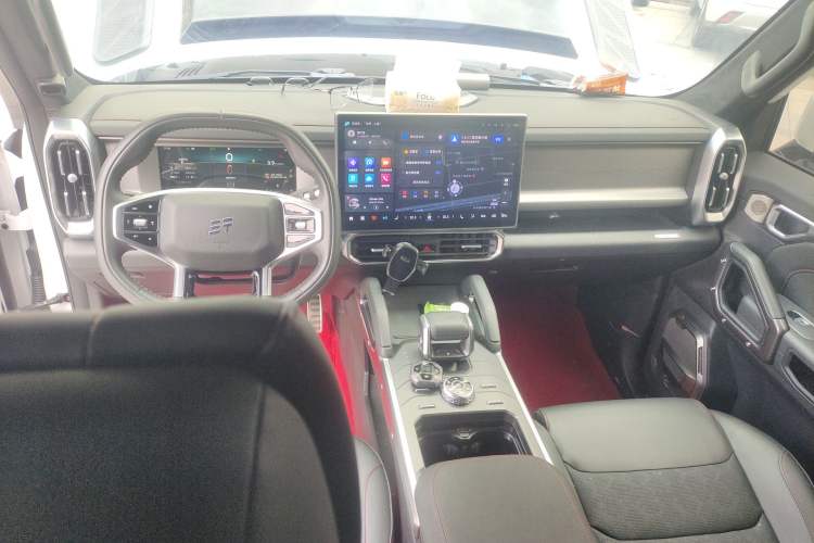 Used JETOUR Traveler 2023 2.0T All-Wheel-Drive Crosser Center Console