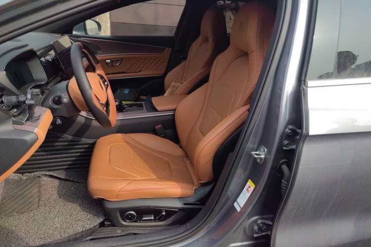 Used BYD Han 2023 EV Champion Edition 610KM All-Wheel-Drive Flagship Model
