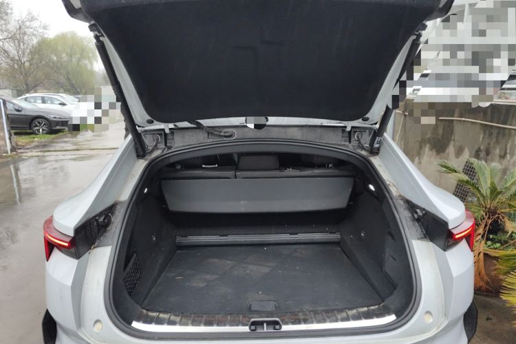 Used Polestar 4 2024 Single-Motor Standard Range PLUS Dual-Star Connectivity Edition Trunk