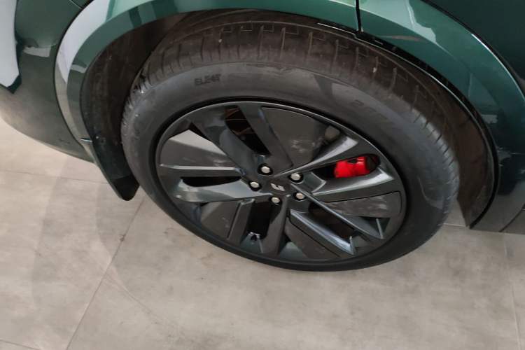 Used Li Auto L7 2023 Pro Model
