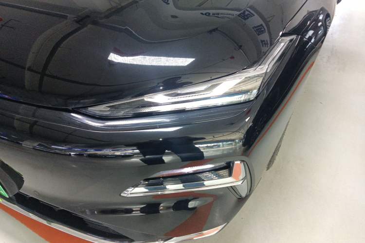 Used Geely Galaxy 8 2025 130km EM-P Starship Edition
