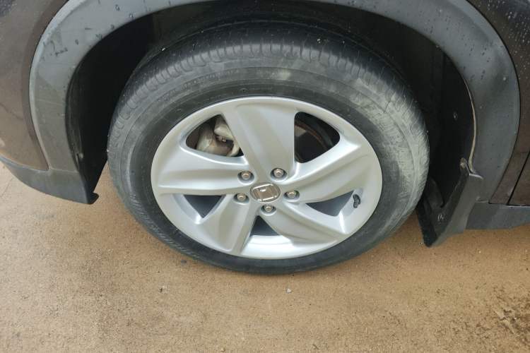 Used Honda Vezel 2020 1.5L CVT Elite Edition
