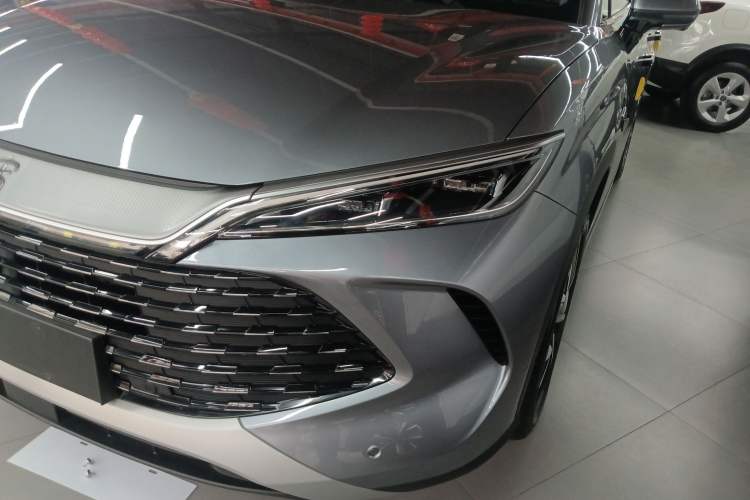 Used BYD Song L DM-i 2025 Intelligent Driving Version 160 km Beyond-Range Type Left Front Headlight