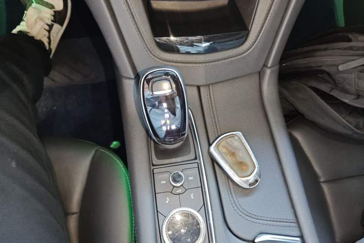 Used Cadillac XT6 2021 2.0T 7-Seater Four-Wheel Drive Luxury Version