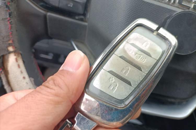 Used CHANGAN KAICHENG F70 2021 2.4T Gasoline Automatic 2WD Sporty Trim Standard Wheelbase 4K22D4T Vehicle Key