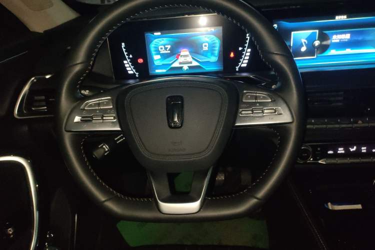 Used Bestune T77 2021 PRO 280 TID Automatic Luxury Model Steering Wheel