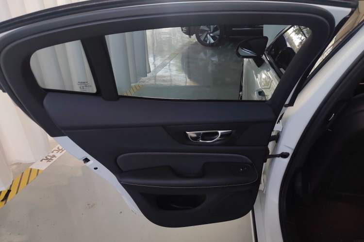 Used Volvo S60 2020 T5 Zhiya Sport Edition