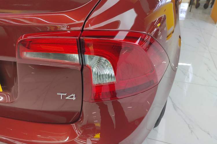 Used Volvo S60 2017 S60L T4 Smart Range Edition