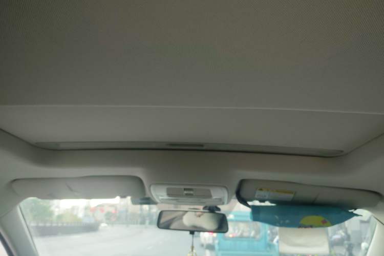 Used Roewe Ei5 2018 Internet Flagship Edition Headliner