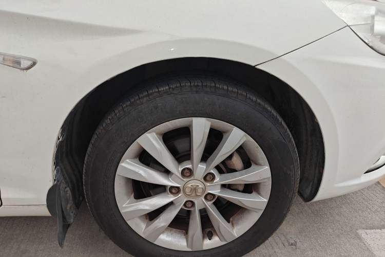 Used BAIC Senova D50 2015 1.5L Manual Comfort Value Navigation Edition