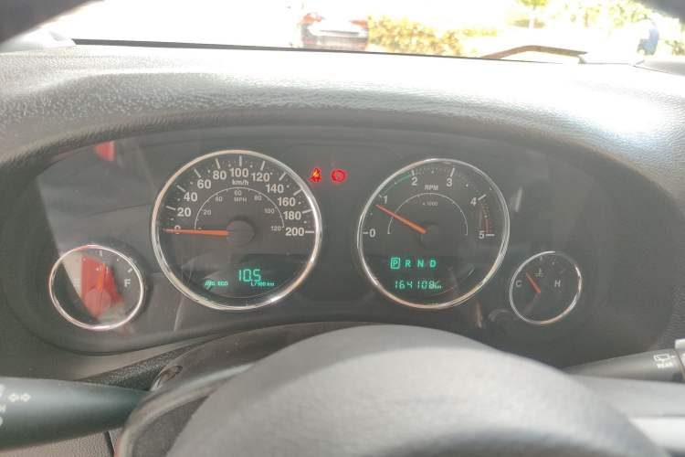 Used Jeep Wrangler 2015 2.8TD Sahara Four-Door Comfort Edition