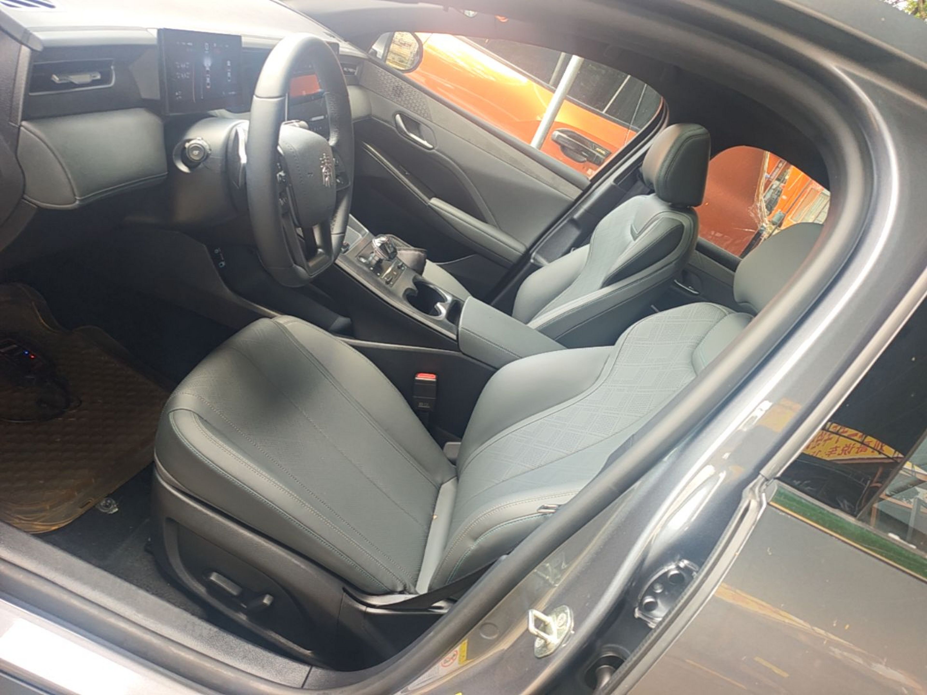 Avant de la voiture
