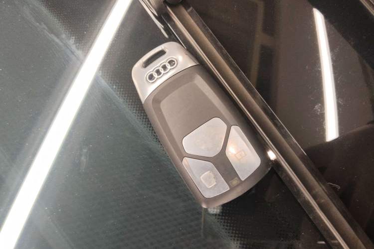 Used Audi Q2L 2020 35 TFSI Ambition Dynamic Edition Vehicle Key