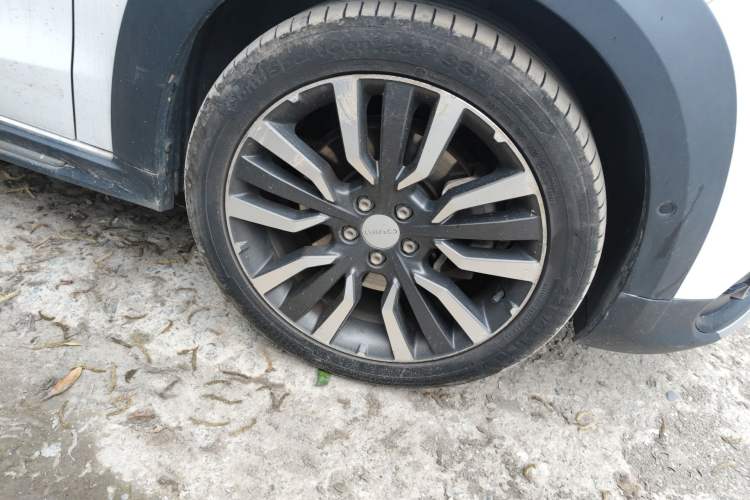 Used Lynk & Co 02 2018 2.0T DCT 4x4 Sport Pro Edition China V Standard Right Front Wheel Hub