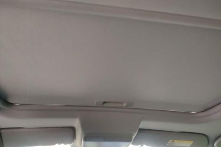 Used Peugeot 3008 2015 1.6THP Automatic Trend Edition
